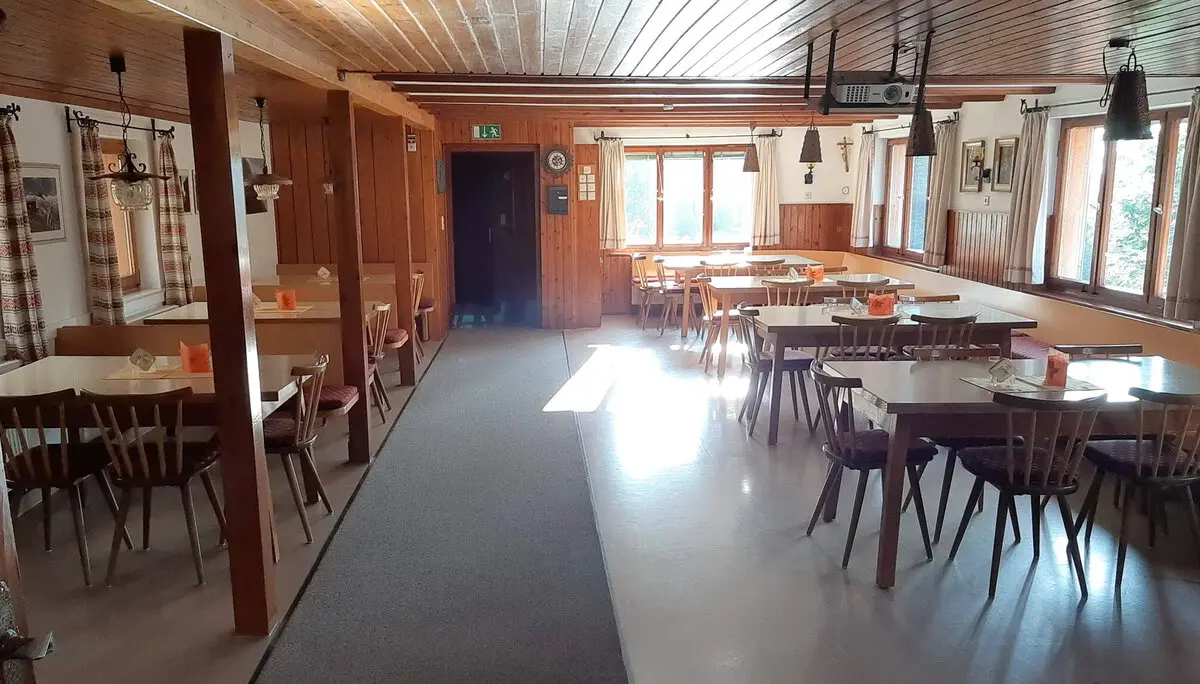 Geislinger Hütte Aufenthaltsraum | © DAV Sektion Geislingen Steige