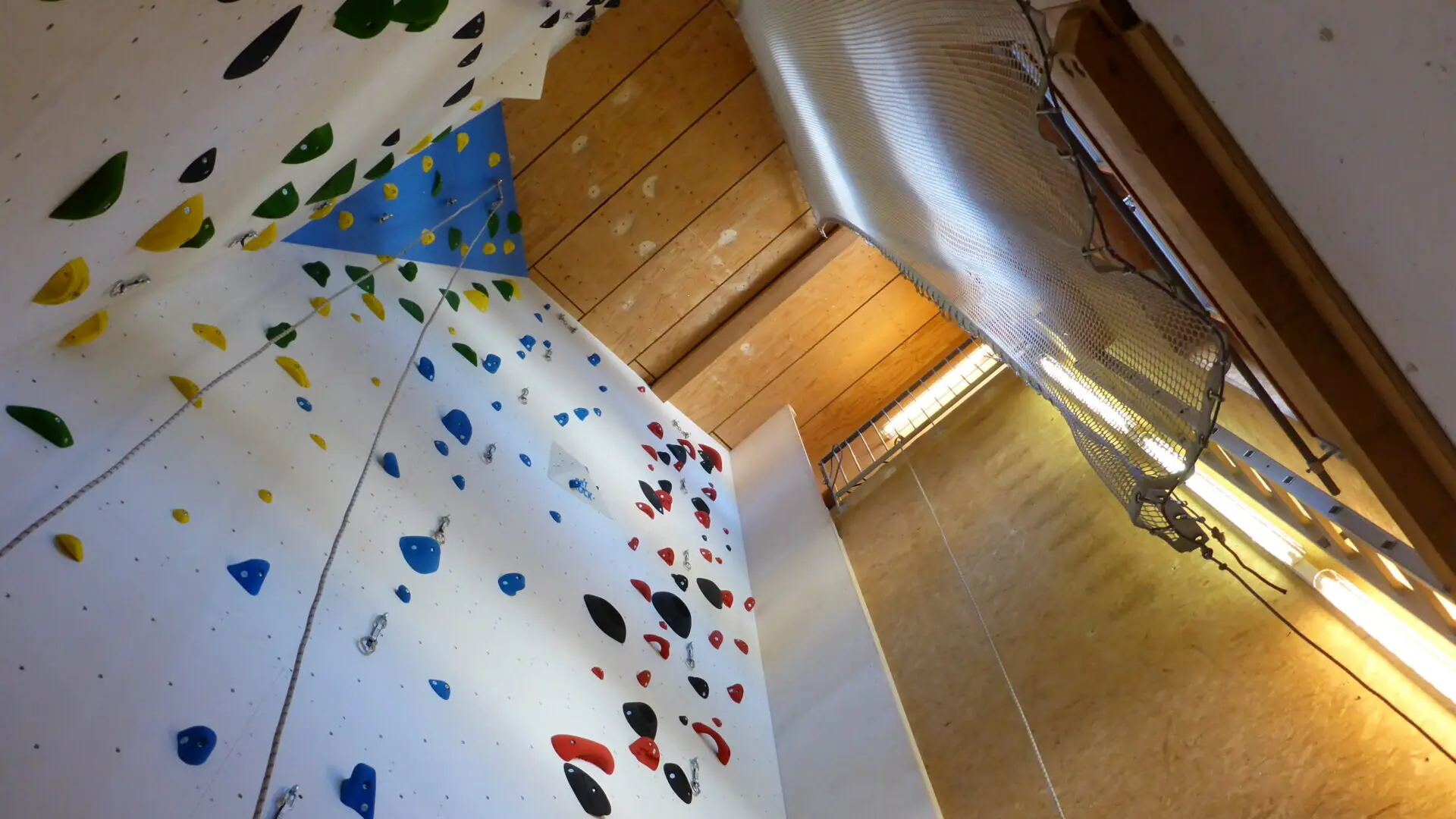 Haus Schattwald neue Kletterwand | © DAV Sektion Geislingen/Steige